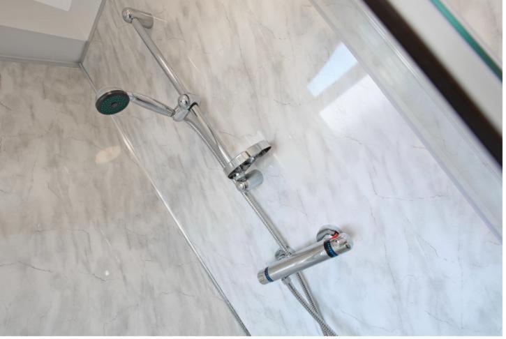 2D Spv Double En-Suite Room Wakefield Exterior foto